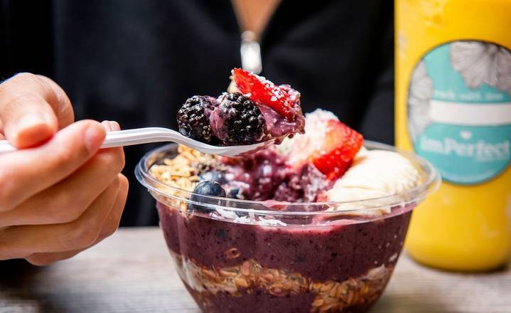 Açai Bowl (24oz) 100%25 Real Fruits