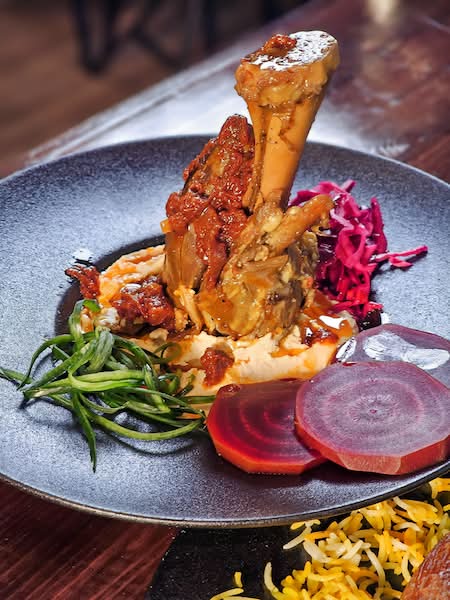 Baghali Polo with lamb shank / باقالی پلوباماهیچه گوسفندی