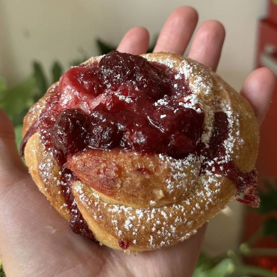 Strawberry Cheesecake Braid