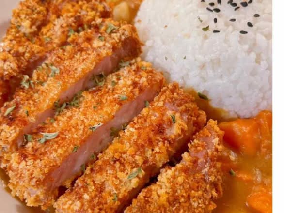 Curry with Pork Cutlet