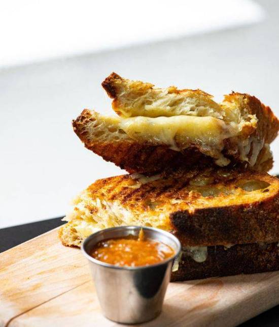 GRILLED CHEESE