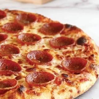 Thickaroni Pizza