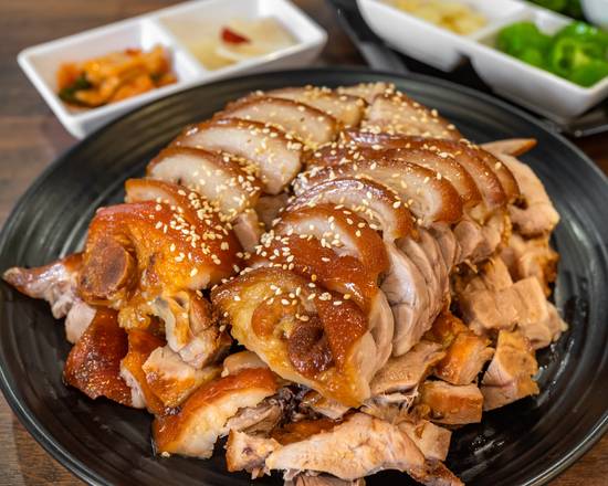 Original Jokbal (오리지날족발)