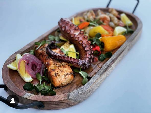 Grilled Seafood Platter