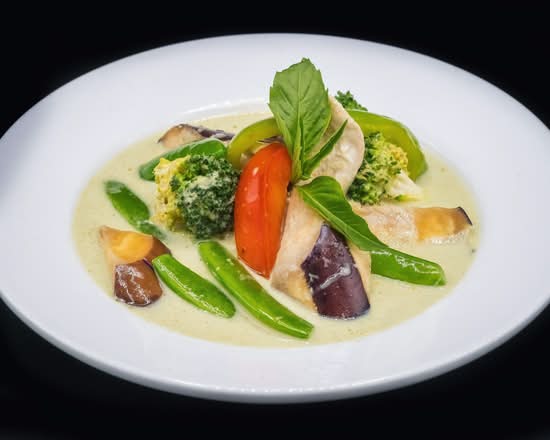 Green Curry Chicken