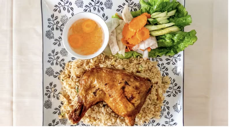 Deep-Fried Chicken on Fried Rice