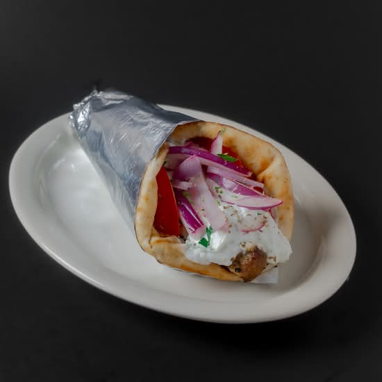 Pita souvlaki au porc / Pork Souvlaki Pita