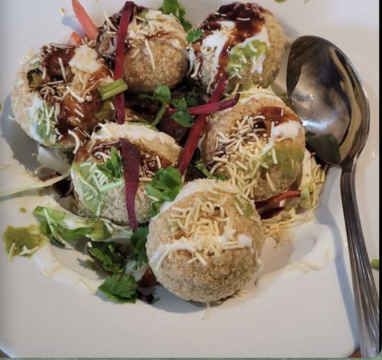 Dahi Sev Puri (6 pcs)