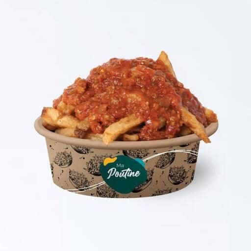 Grandes frites sauce italienne / Large Fries with Italian Sauce
