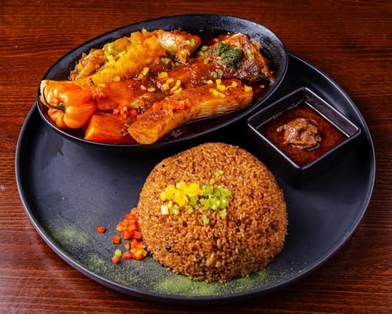 Thiebou dieune (riz rouge au poisson)