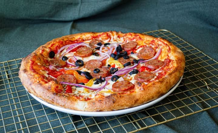 #7 PIZZA EL GALLO