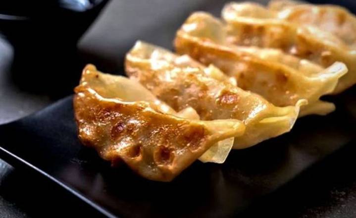 Beef Gyoza - 6 pieces