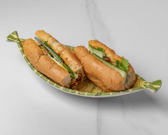 Bánh Mì Gà Nướng