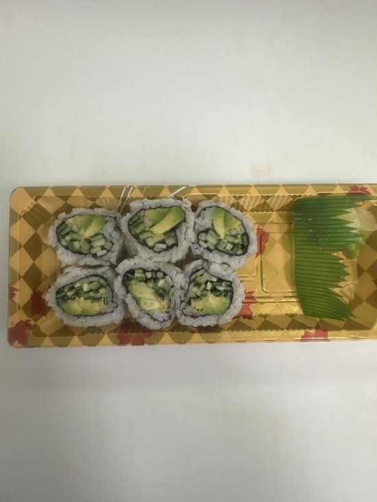 Avocado Cucumber Maki (6 pcs)