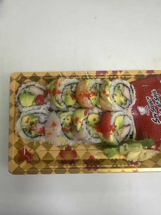 Rainbow Roll (8 pcs)