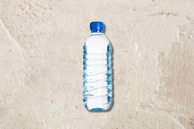 Bottled Water / Bouteille d'eau