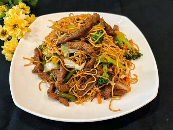 Beef lo-mein
