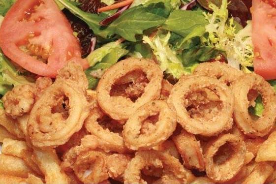 Fried Calamari Dinner