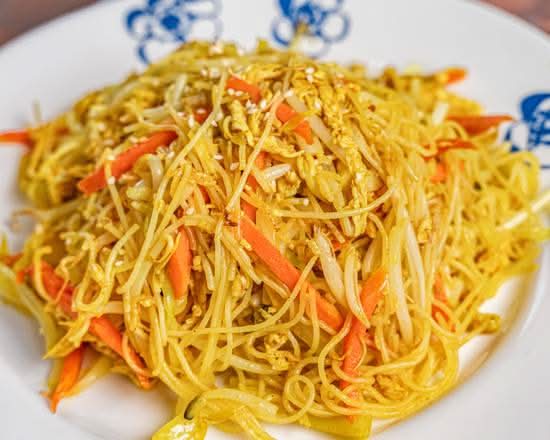 29. Singapore Vermicelli Noodles