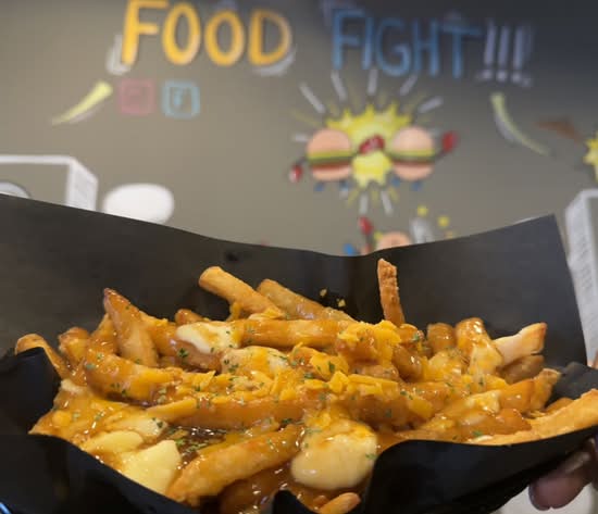SMALL POUTINE