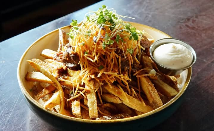 Steak Frites (6oz Steak)
