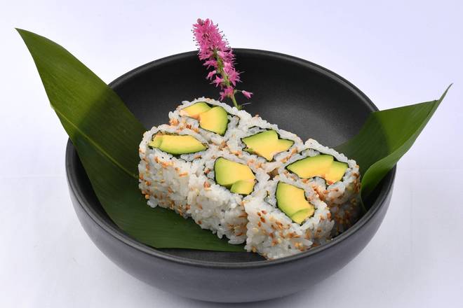 Spicy Avocado Maki (6 pcs)