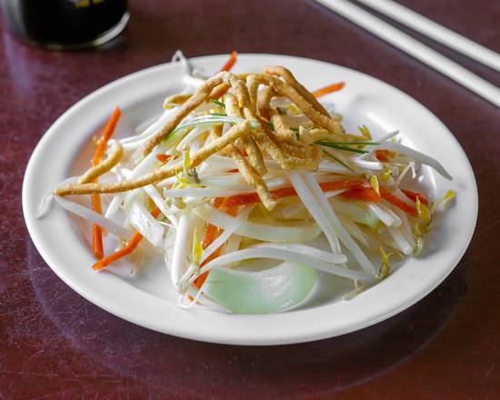 22. Chow Mein au Poulet / Chicken Chow Mein