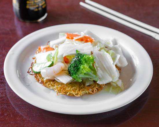 55. Chow Mein Cantonais au Poulet et aux Crevettes / Cantonese Chow Mein with Chicken and Shrimp