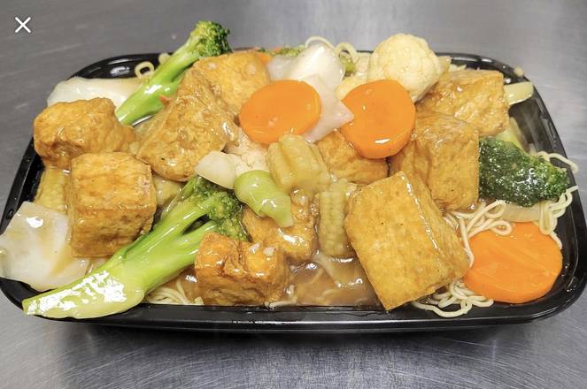 Tofu Cantonese Chow Mein