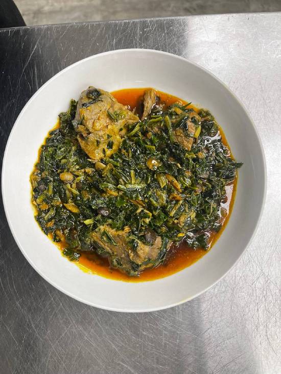 Vegetable soup(Eforiro) served with garri