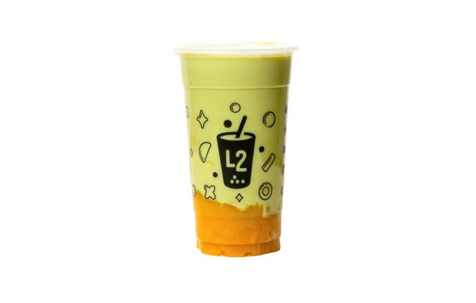 MATCHA LATTE À LA MANGUE / MANGO MATCHA LATTE