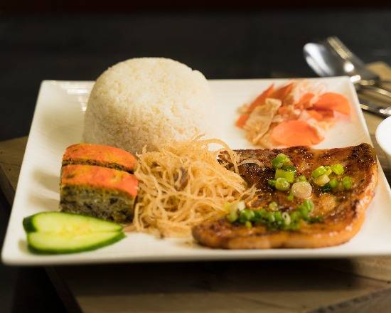 087.Pork Chop on Rice