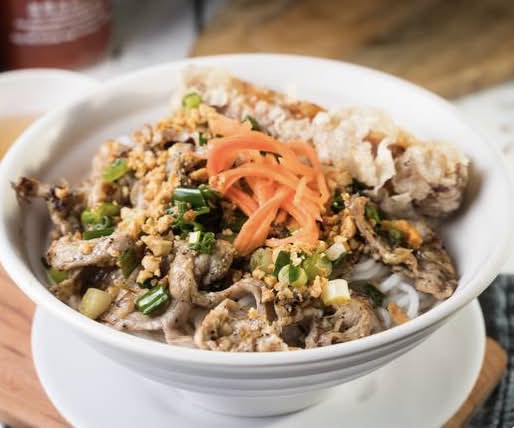 405. Spring Roll and Grilled Pork / Bún Chả Giò Thịt Nướng / 春卷烤肉檬