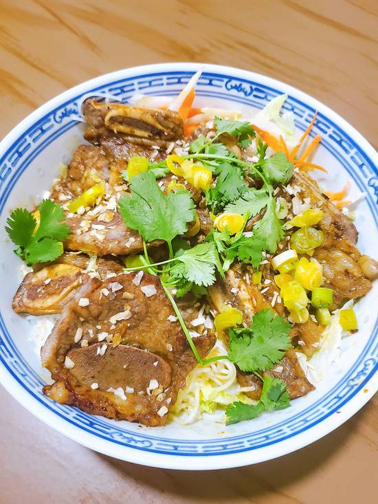 Grilled Beef Short Ribs with Vermicelli (Bun Suon Bo)