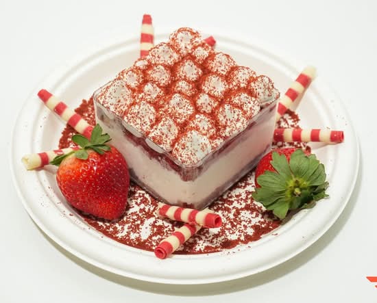 Red Velvet Cheesecake