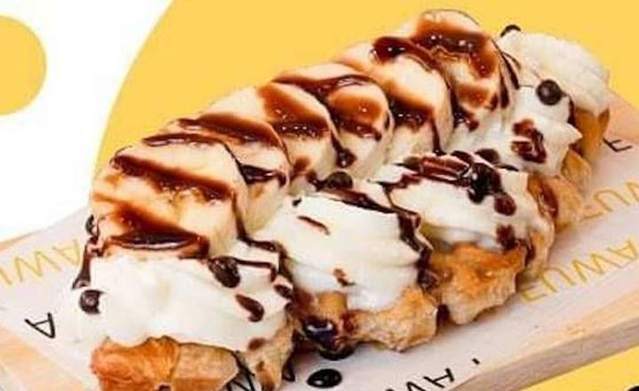 Chocolate Banana Croffle