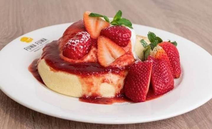 Strawberry Soufflé Pancake