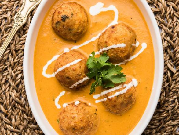 Malai Kofta (16 oz) + 2 Naan