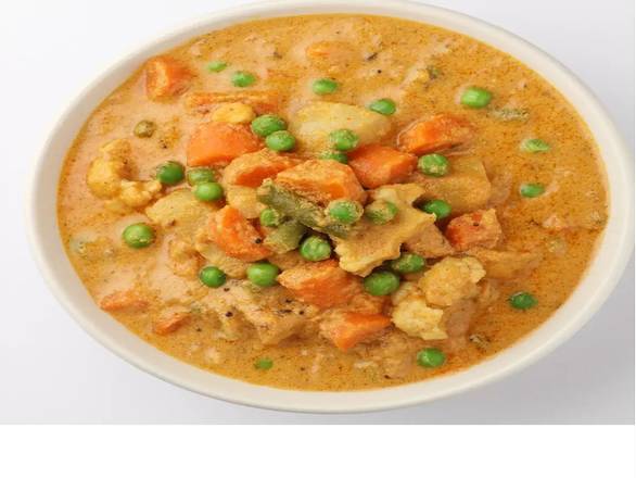 Veg Korma (16 oz) + 2 Naan