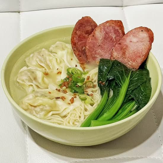 6. Black Truffle Wonton Noodle