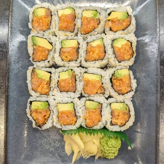 Spicy Salmon Rolls