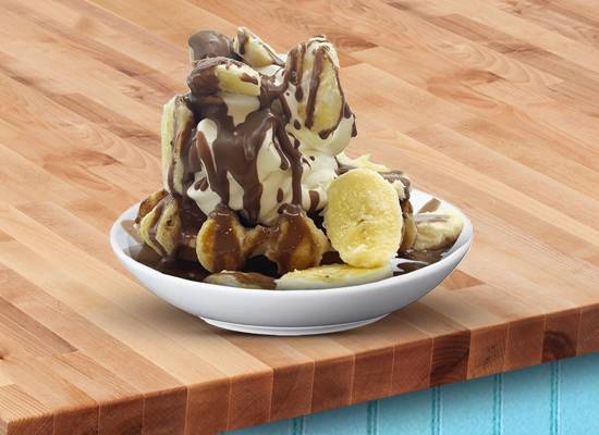 BANANA SPLIT WAFFLE