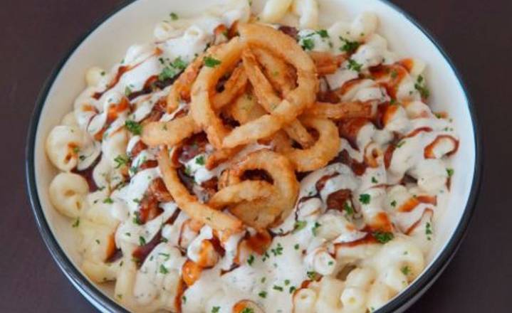 BBQ Pulled Pork Mac + Cheese