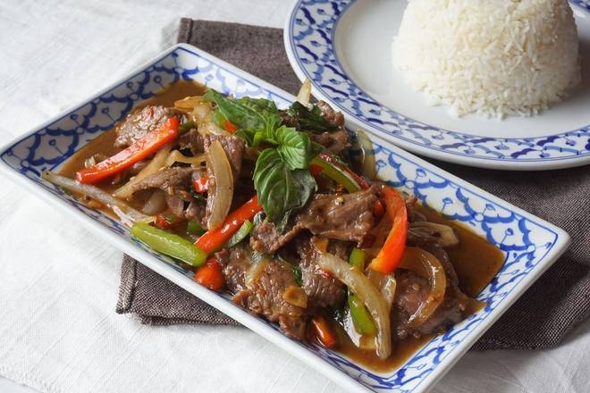 23. Pad kra Praow