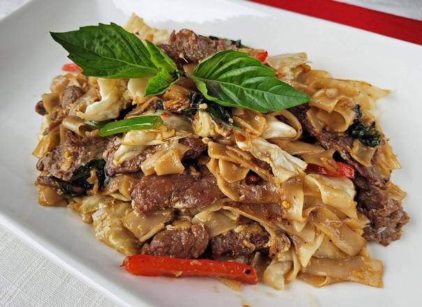 20. Pad Kee Mao