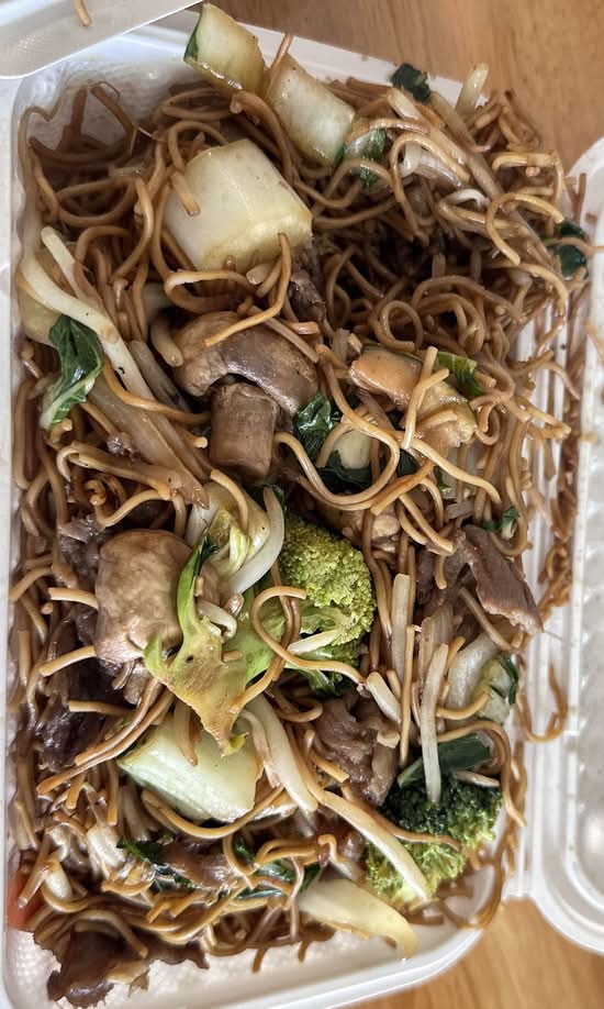 Beef lo Mein