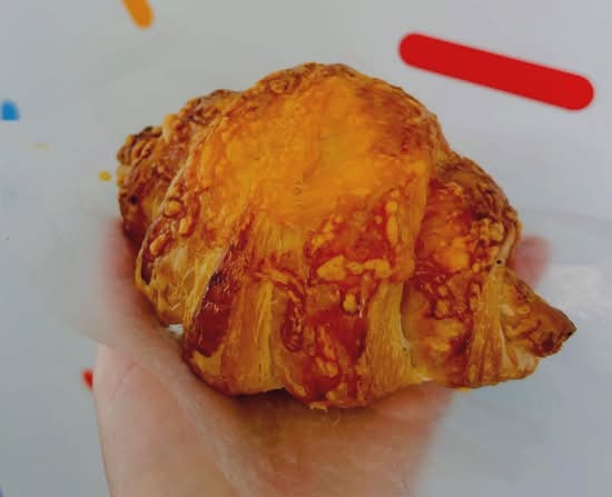 Cheese croissant