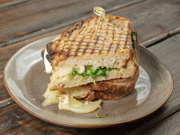 Pear & Walnut Sandwich
