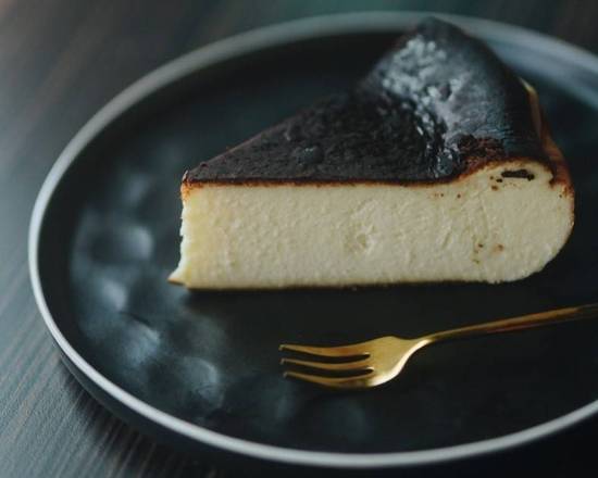 Original Basque Cheesecake