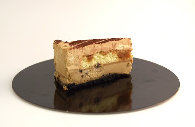 TIRAMISU CHEESECAKE